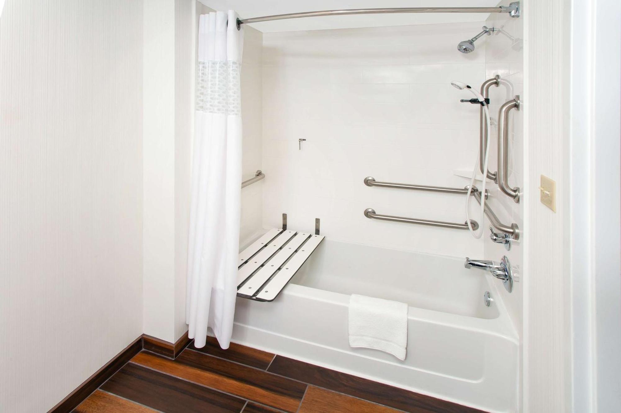 Hampton Inn Birch Run Dış mekan fotoğraf